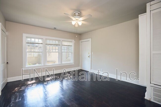 Foto del edificio - 439 N Highland Ave NE