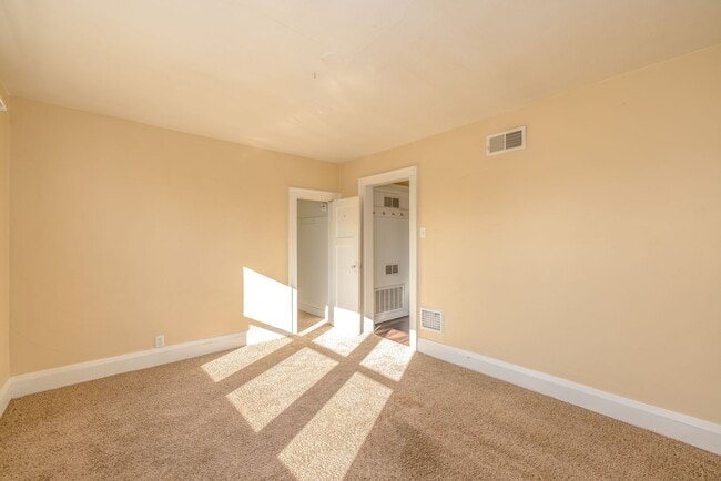 Foto del edificio - 17 6th St