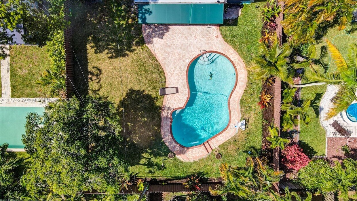 Foto principal - 1728 NE 17th Ter