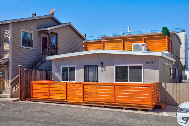 Building Photo - 16511 23rd St