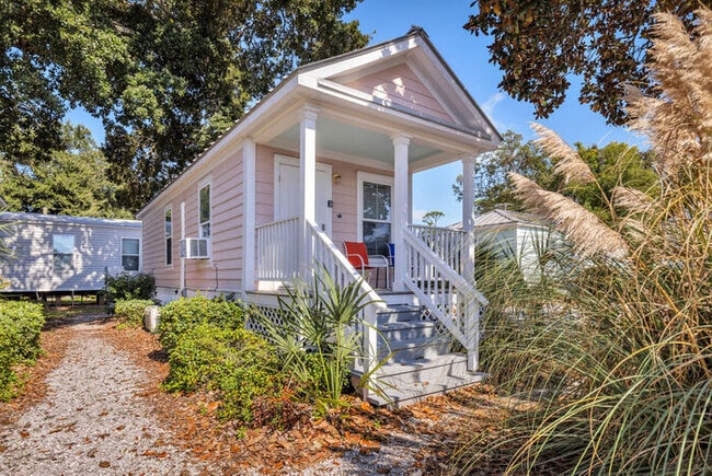 Photo - 171 Paradise Ave House