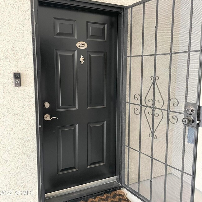 Foto del edificio - 3302 N 7th St