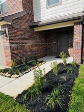 Building Photo - 2407 Cherry Ruby Dr