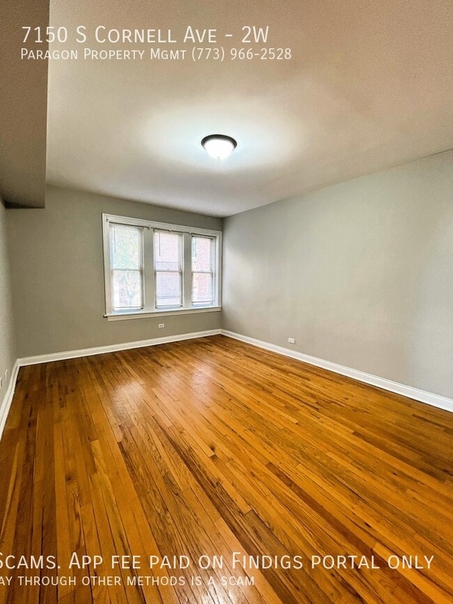 Foto del edificio - 7150 S Cornell Ave