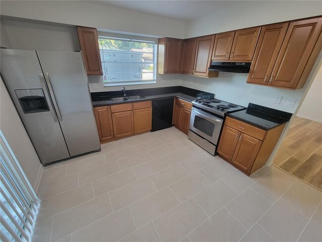 Building Photo - 22759 Penny Loop