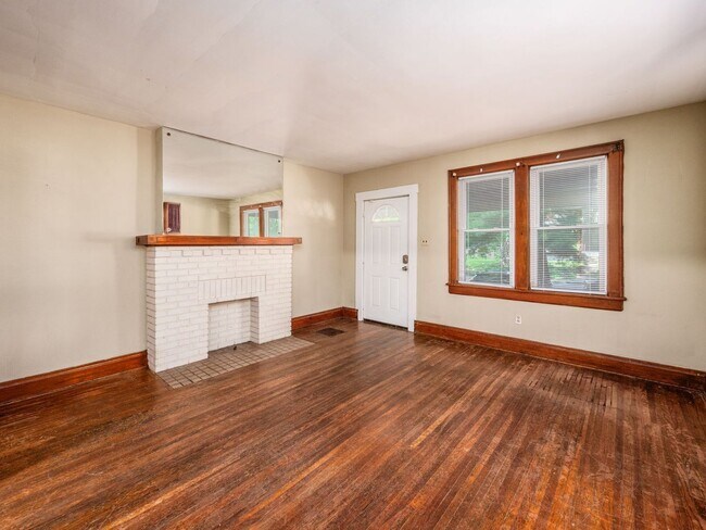 Foto del edificio - 385 E 13th Ave