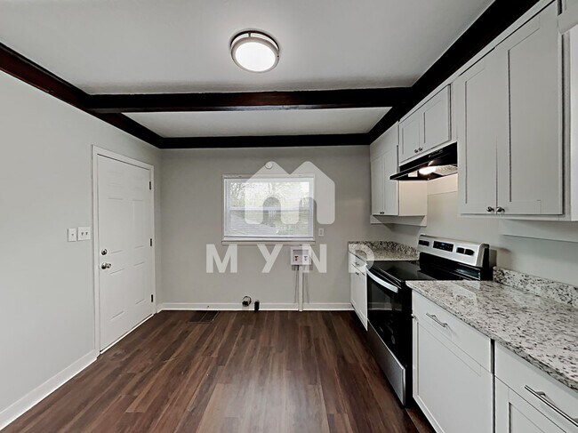 Building Photo - 1522 27th St Ensley