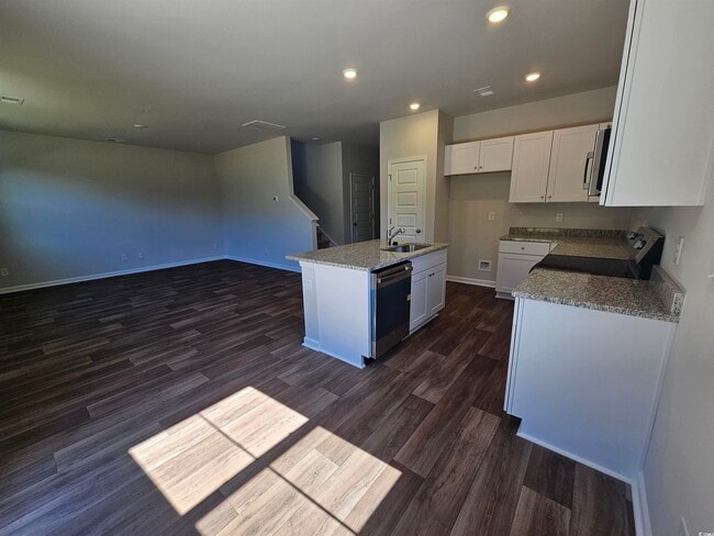 Foto del edificio - 760 Sturdy Root Pl