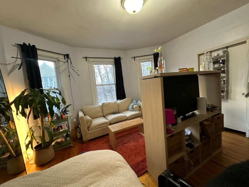 Primary Photo - 9 Cardington St