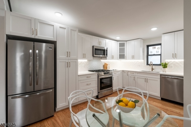 Foto principal - 167 Harrison Ave
