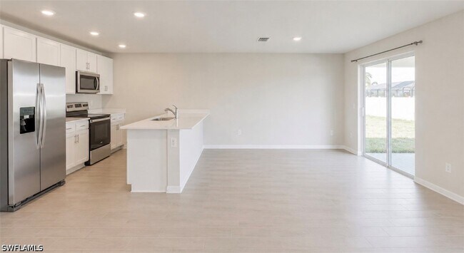 Foto del edificio - 8030 Olive Cir