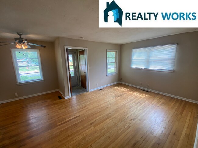 Foto del edificio - Great 3 bedroom home available in north Lincoln.