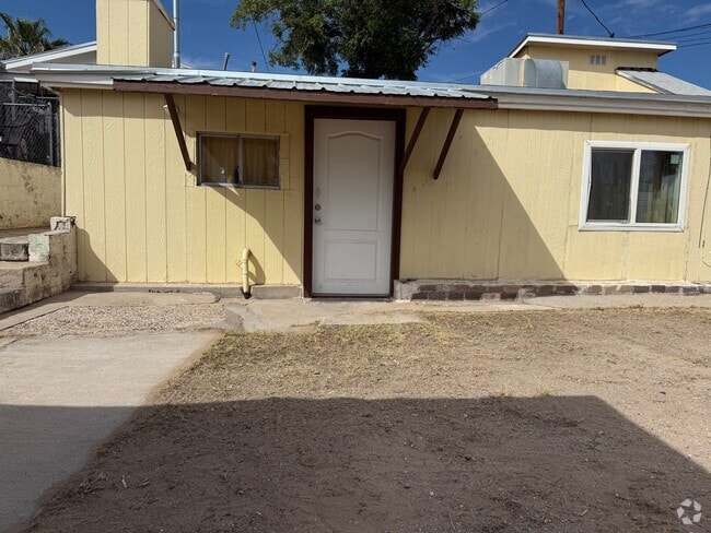 Building Photo - 7772 Ranchland Dr