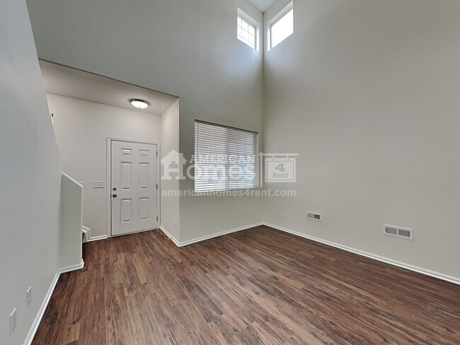 Building Photo - 7728 Barn Owl Drive