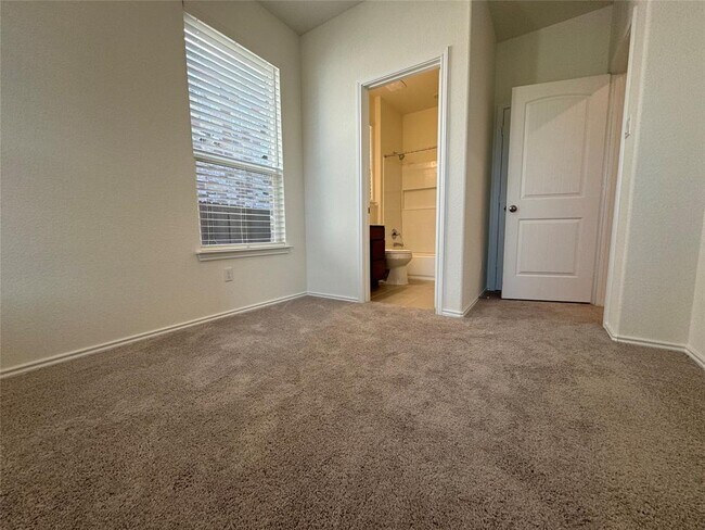 Building Photo - 4453 Acerno St