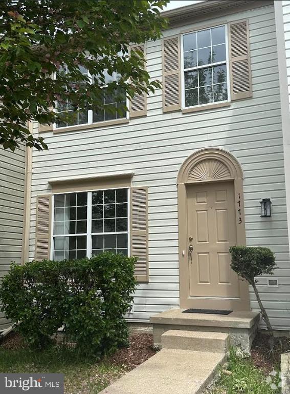 Building Photo - 1773 Rochelle Ct