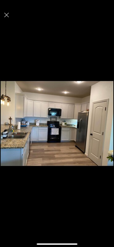 Building Photo - 42344 Jadestone Ave