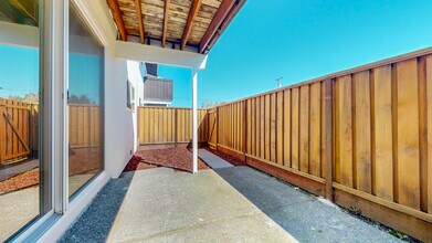 Patio - Sonoma Park Apartments