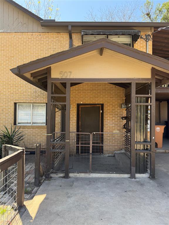 Foto del edificio - 507 Swanee Dr