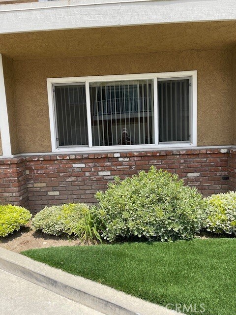 Primary Photo - 5229 Barranca Ave
