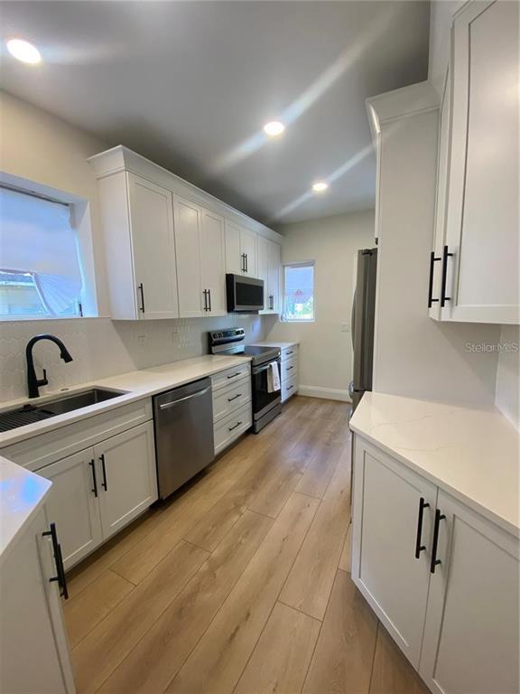 Foto del edificio - 51 Aegean Ave