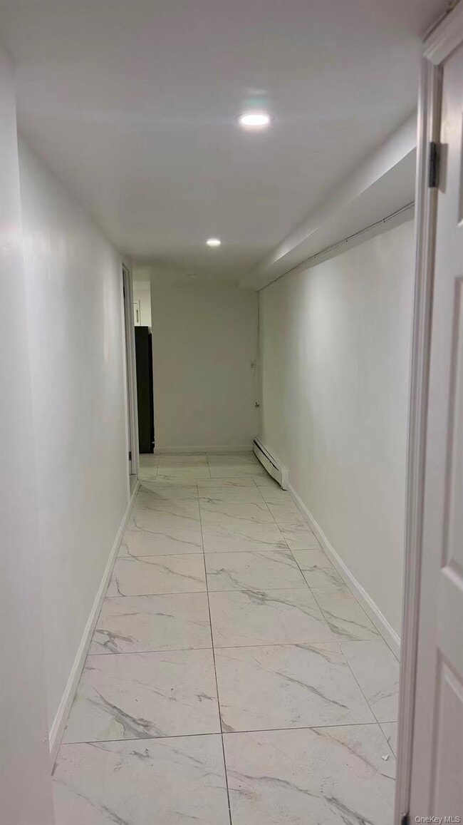 Building Photo - 70-51 45th Ave