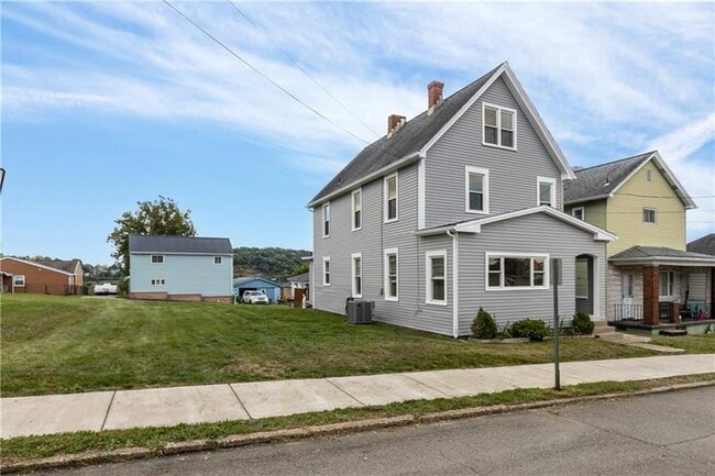 Building Photo - 616 Highland Ave