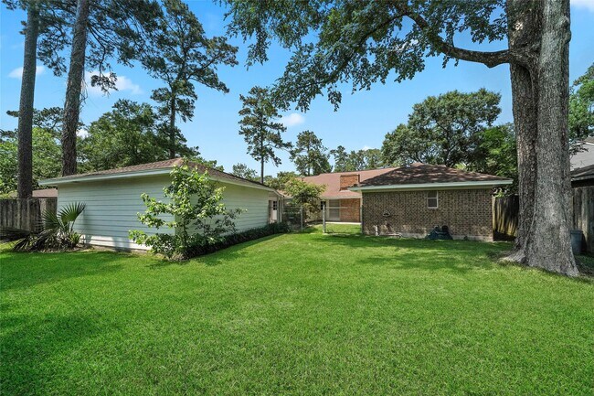 Foto del edificio - 719 Thornwood Dr