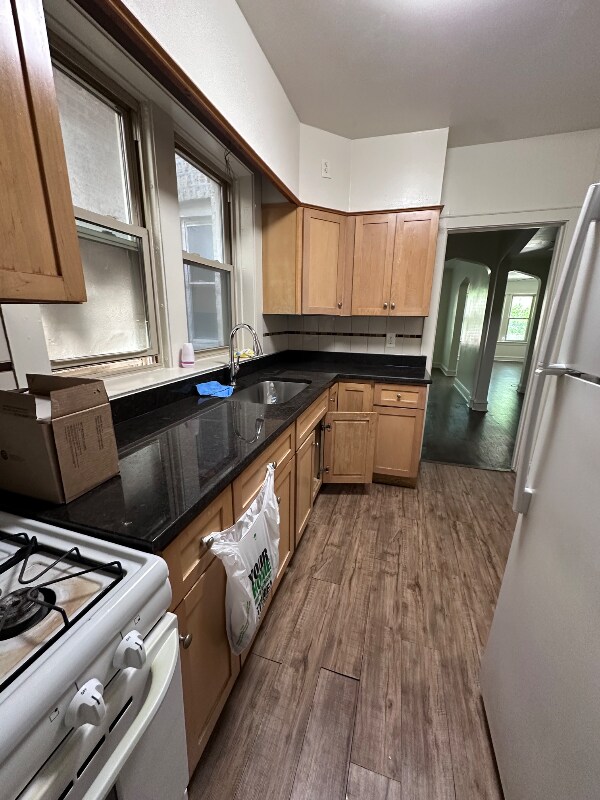 Foto del edificio - 6034 N Fairfield Ave
