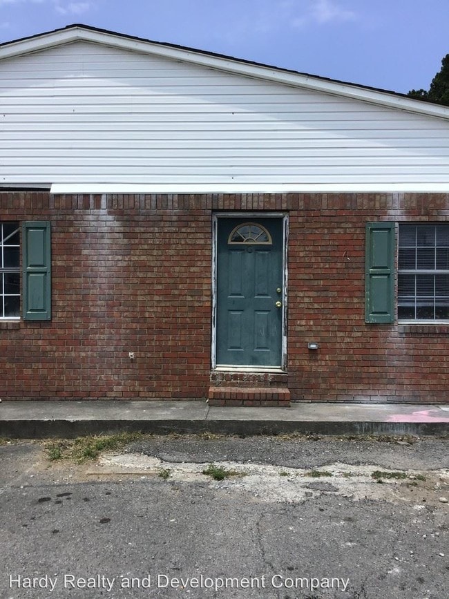 Building Photo - 4573 Calhoun Rd NE