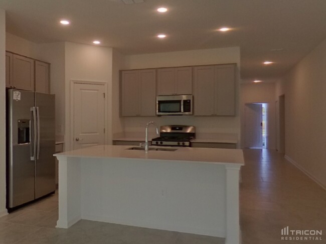 Building Photo - 34028 Sky Blossom Cir