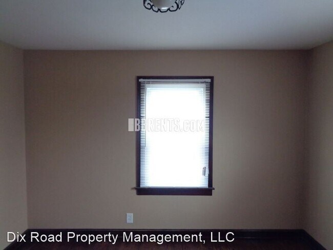 Foto del edificio - 4 br, 2.5 bath House - 822 West Seymour Av...