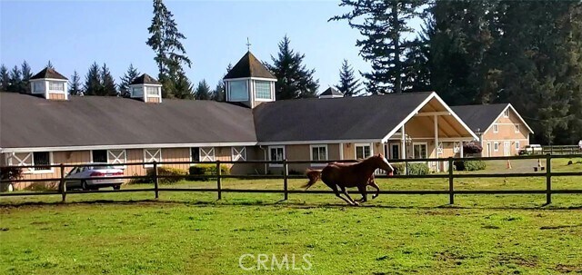 Foto del edificio - 4415 Woods Ln