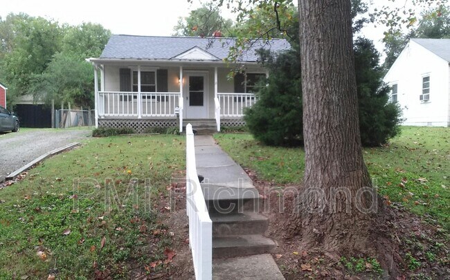 Foto del edificio - 6407 Fitzhugh Ave