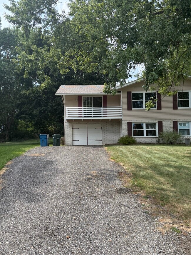 Building Photo - 4472 King Arthur Dr