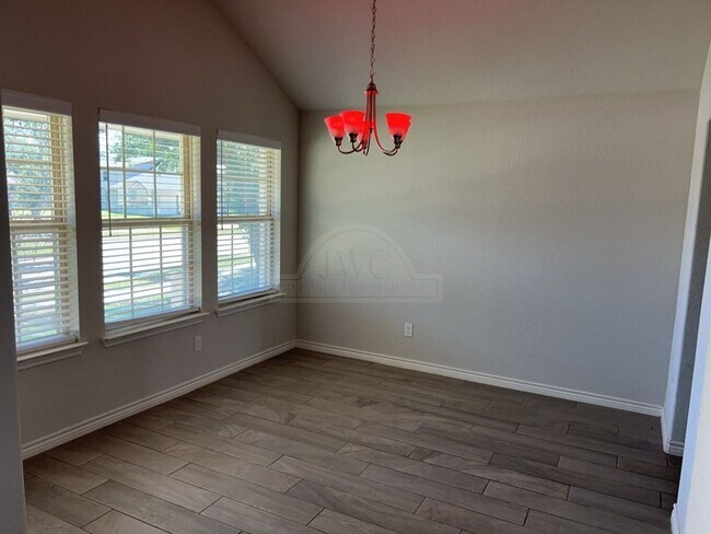 Building Photo - **2-Week Free Rent**7607 Melanite Drive, K...