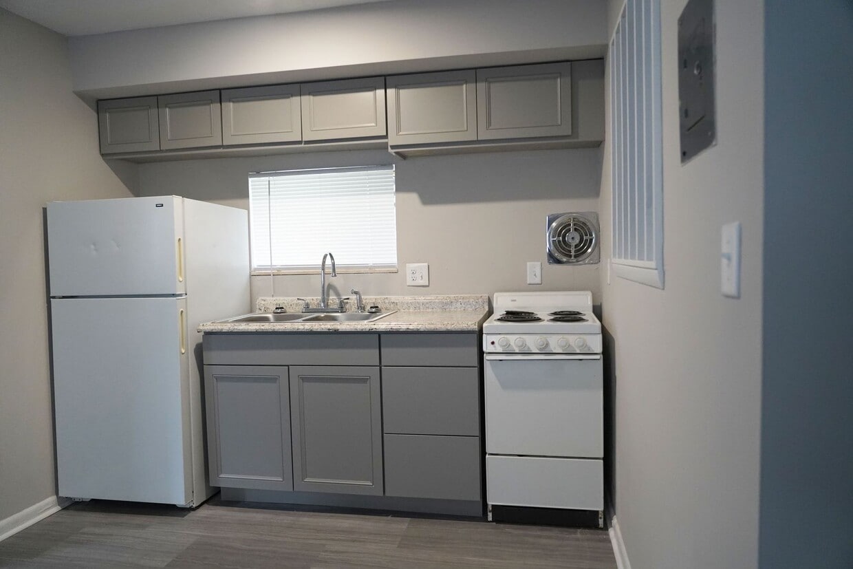 Foto principal - 3033 Clifton Ave