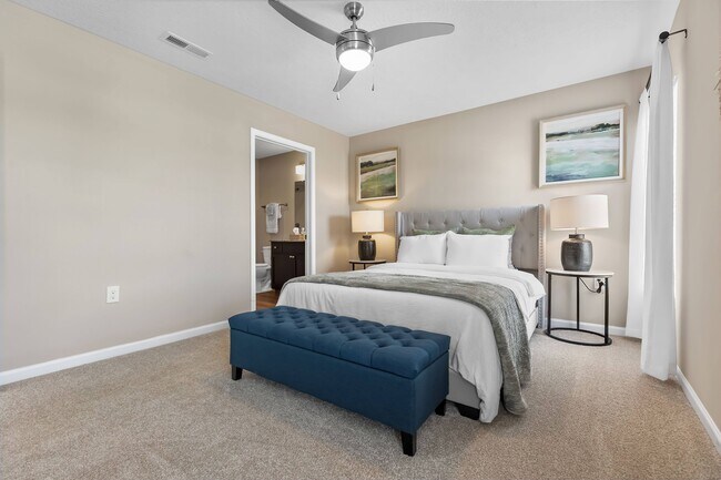 Building Photo - Redwood Obetz