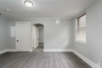 Interior Photo - Lennox Apartments