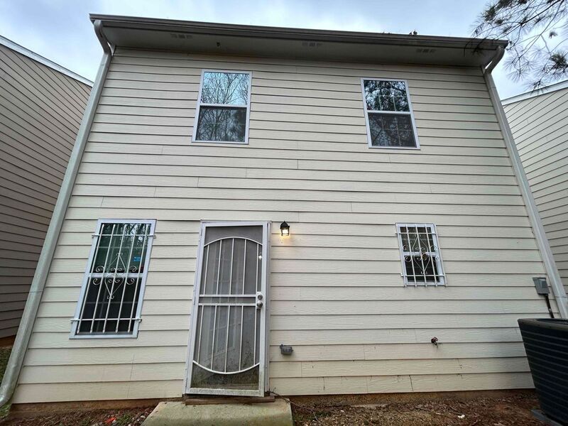Foto del edificio - 5231 Hanover St