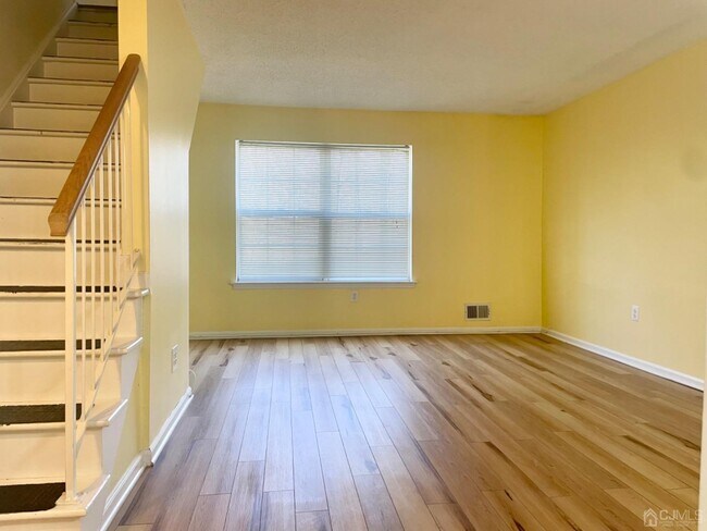 Building Photo - 263 Prestwick Way