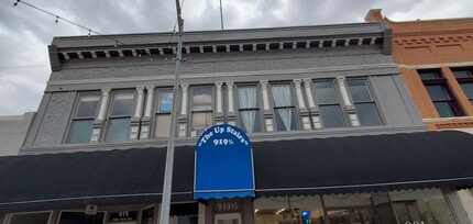 Building Photo - 919 N New York Ave