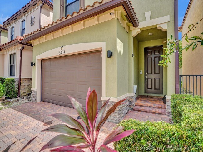 Foto del edificio - 5804 NW 46th Ln