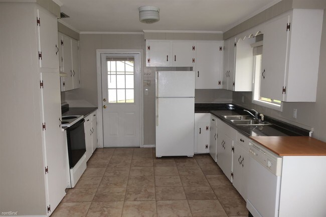 Building Photo - 115 Southern Hills Dr