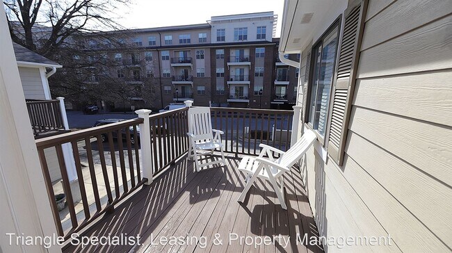 Building Photo - 2 br, 2 bath House - 2206 Stafford Ave #201