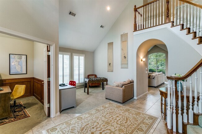 Foto del edificio - 106 Ascot Dr