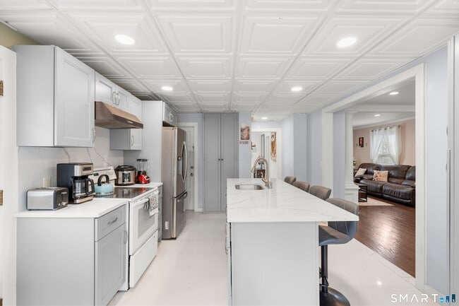 Foto del edificio - 38 Wooster Hts Rd