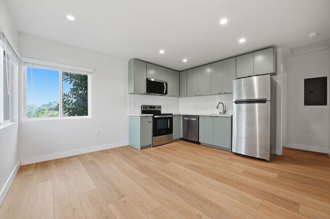 Foto del edificio - 2735 Broadway-2