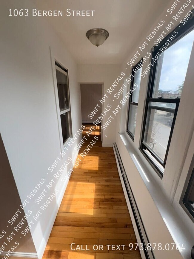 Foto del edificio - 1063 Bergen St