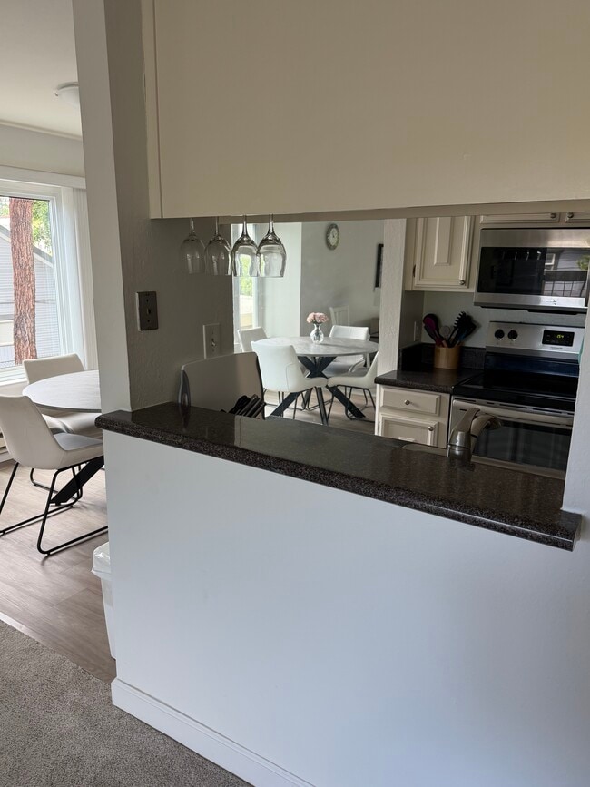 Kitchen/Dining Area - 828 N El Camino Real